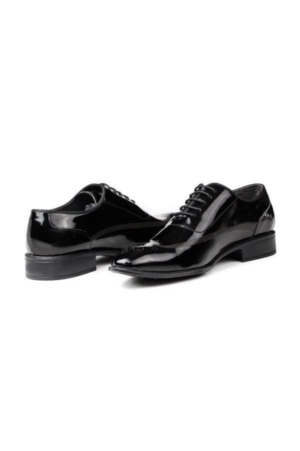 Ducavelli Stylish Genuine Leather Men's Classic Shoes Patent Leather